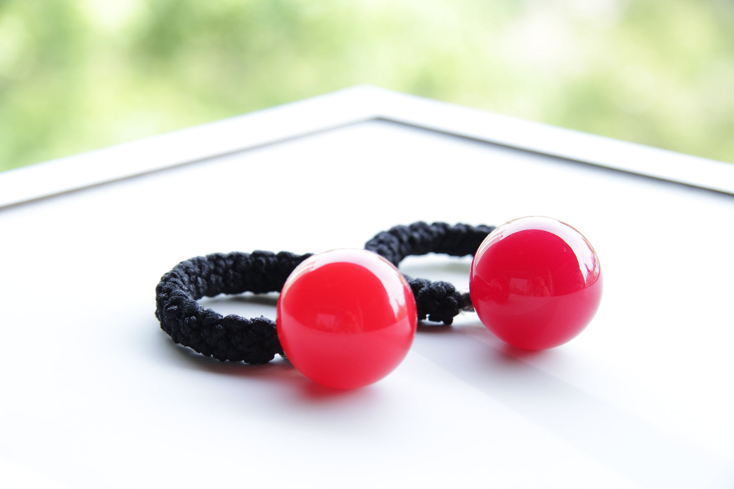 AZNAVOUR Resin Bead Hair Tie – Jelly Gloss Finish | Customer Favorite